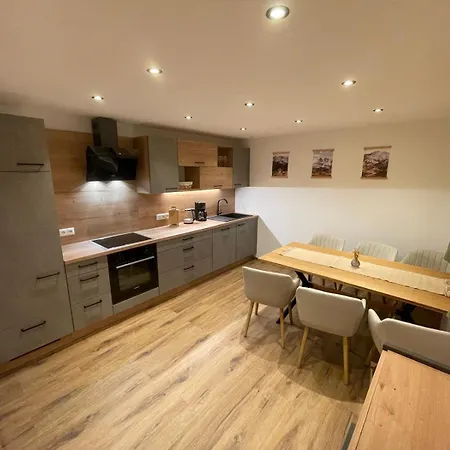 Gschwandtl Apartment