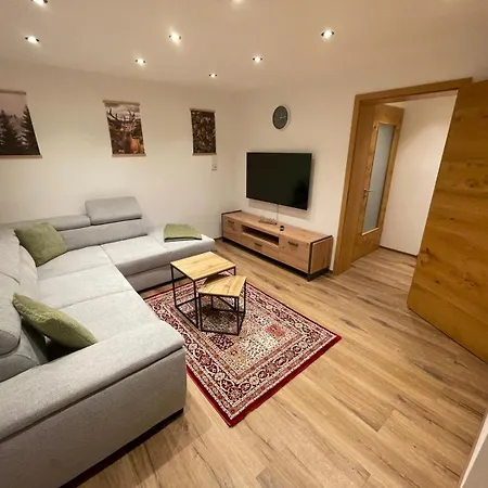 Gschwandtl Apartment
